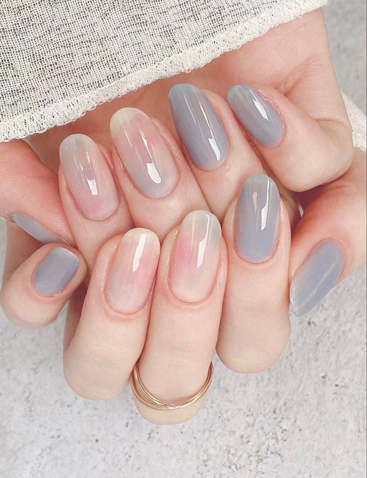 Nail pastel hông xanh