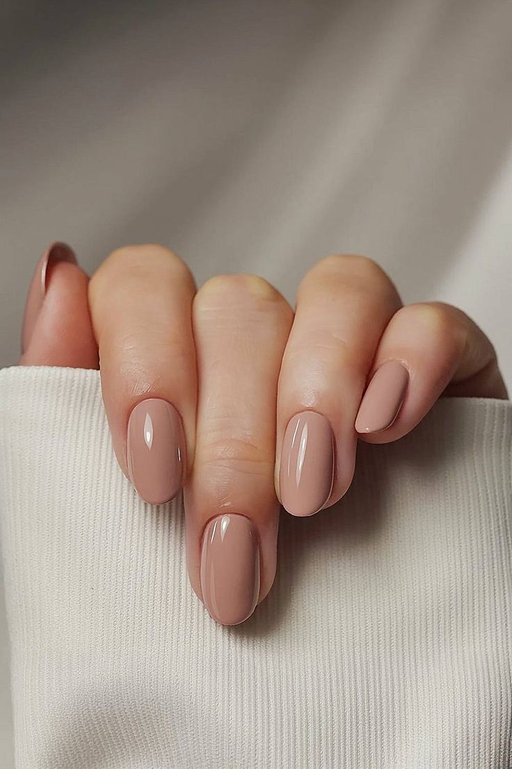 Bí quyết chọ nail nude phù hợp