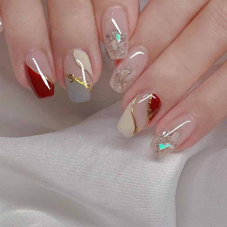 Nail art sáng tạo thể hiện cá tính