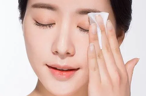 Cách rửa mặt khi nối mi